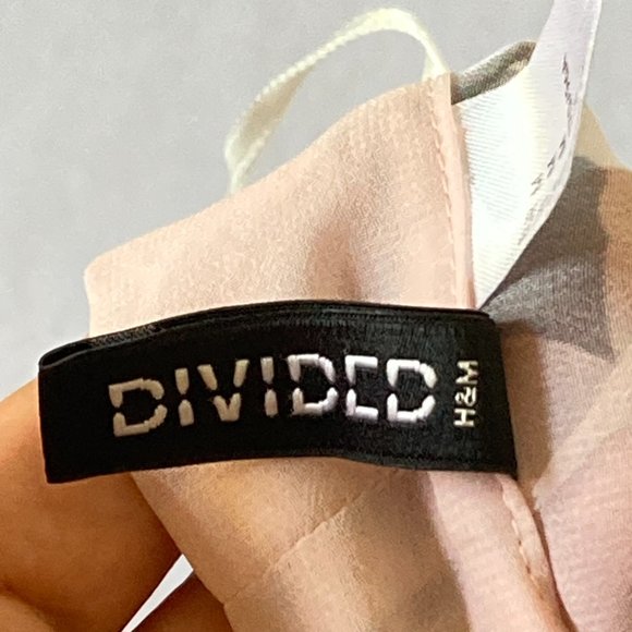 H&M Divided Women’s Baby Pink Grey Floral Chiffon Feel Kimono Top UK Size M - Picture 12 of 15